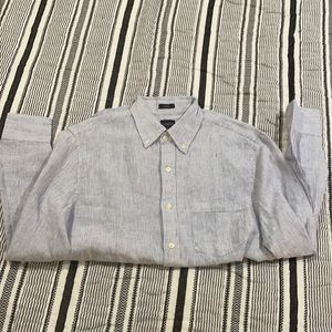 Men’s J Crew Linen Button Down size small slim